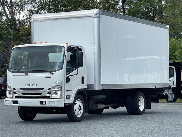 2025 Isuzu NRR Box 148