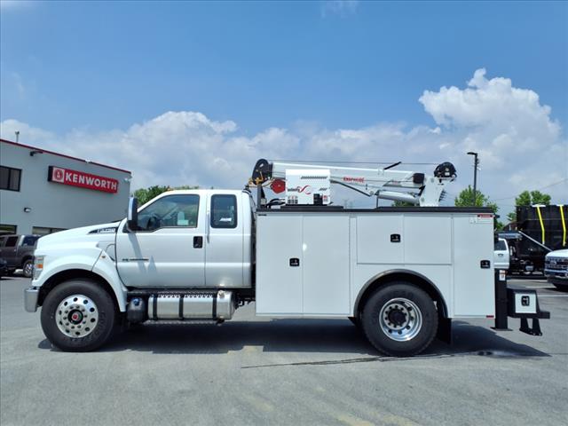 2025 Ford F750 SUPER DUTY