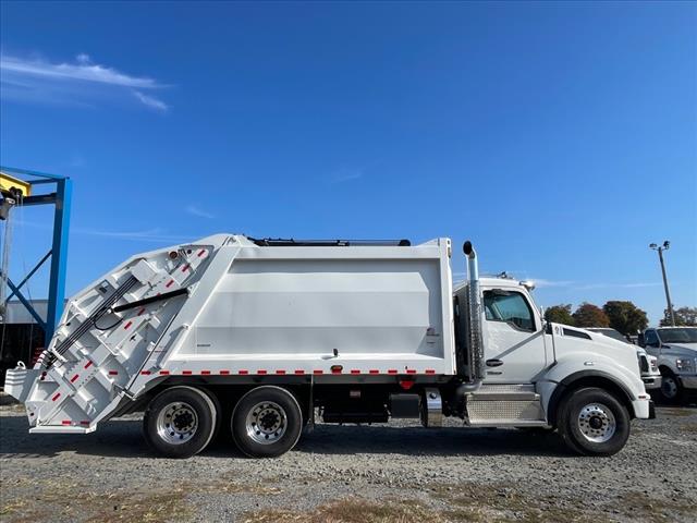 2025 Kenworth T880 Single Cab