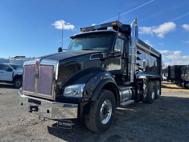 2025 Kenworth T880 Dump