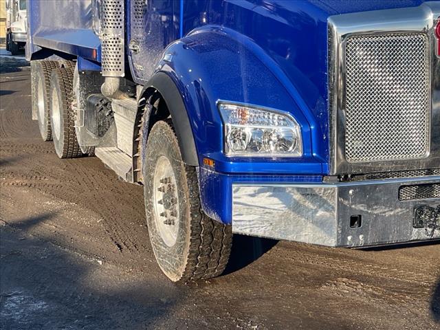 2025 Kenworth T880 Single Cab