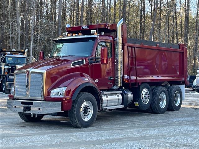 2025 Kenworth T880 Dump