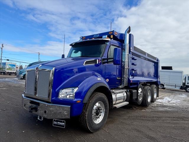 2025 Kenworth T880 Dump