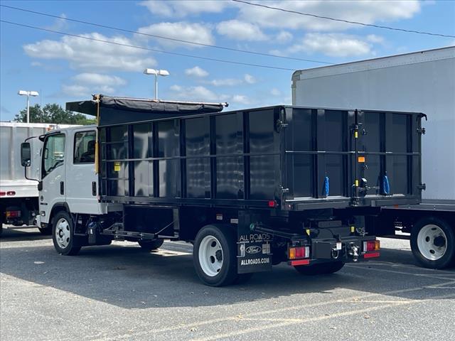 2024 Isuzu NRR CREW Diesel