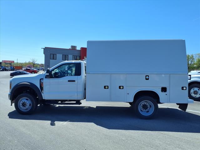 2025 Ford F550 XL