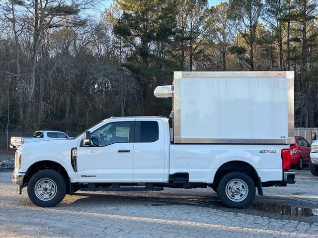 2025 Ford F-350 Super Duty XL