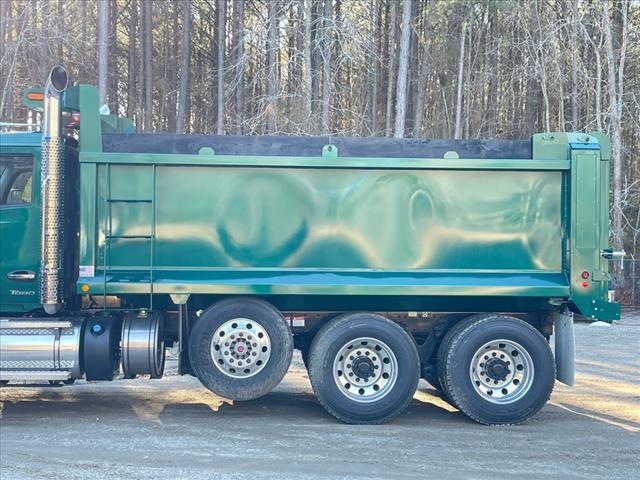 2025 Kenworth T880 Dump