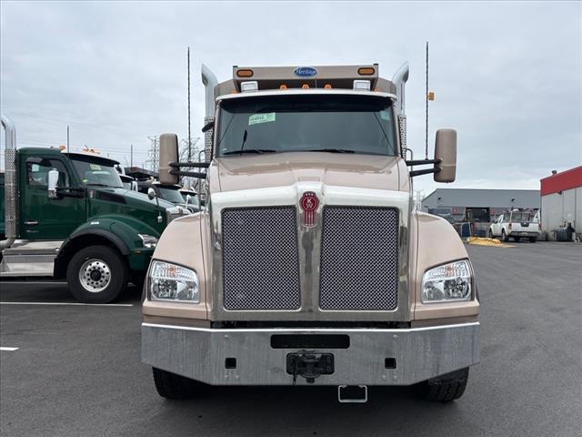 2025 Kenworth T880 Dump