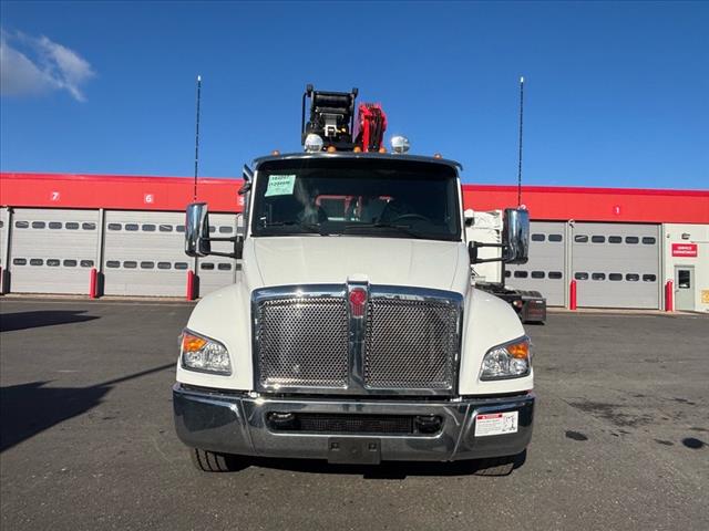 2025 Kenworth T380 Grapple