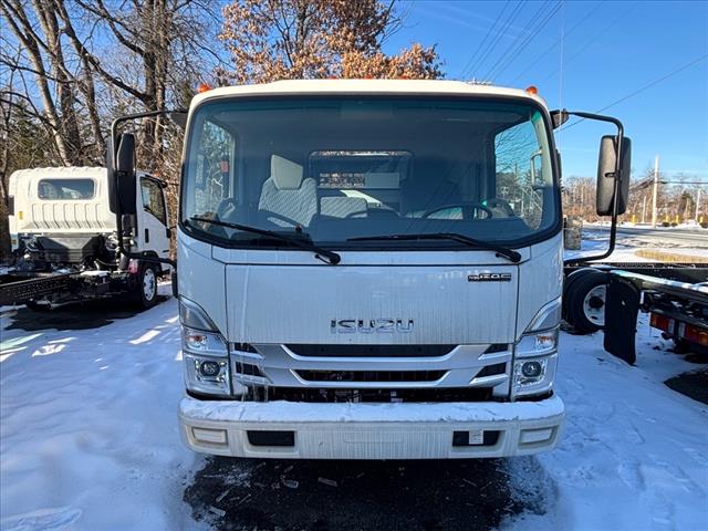2023 Isuzu NPRHD 12 FLATBED