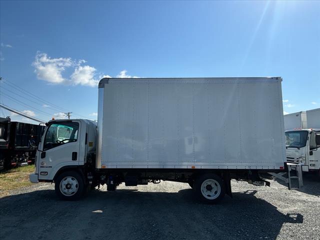 2024 Isuzu NPR XD XD