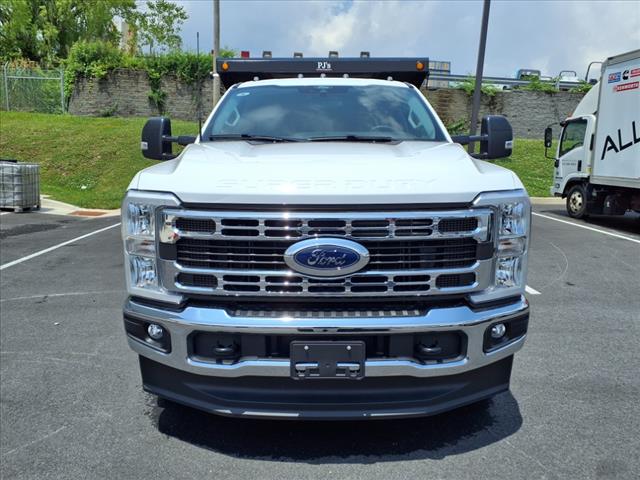 2025 Ford F-350 Super Duty XL