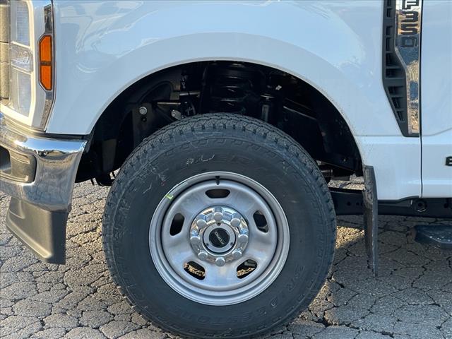 2025 Ford F-350 Super Duty XL