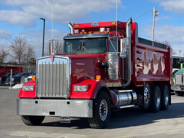 2025 Kenworth W900 Single Cab