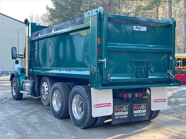 2025 Kenworth T880 Dump