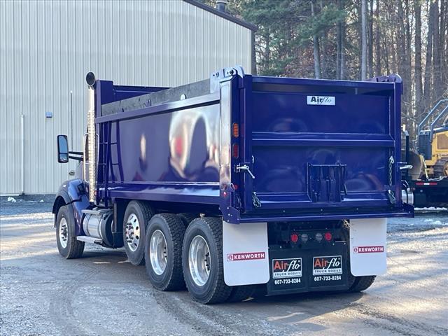 2025 Kenworth T880 Dump