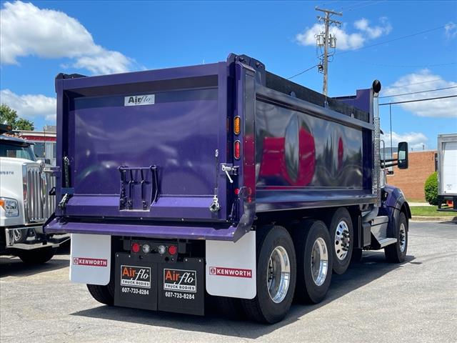 2025 Kenworth T880 Dump