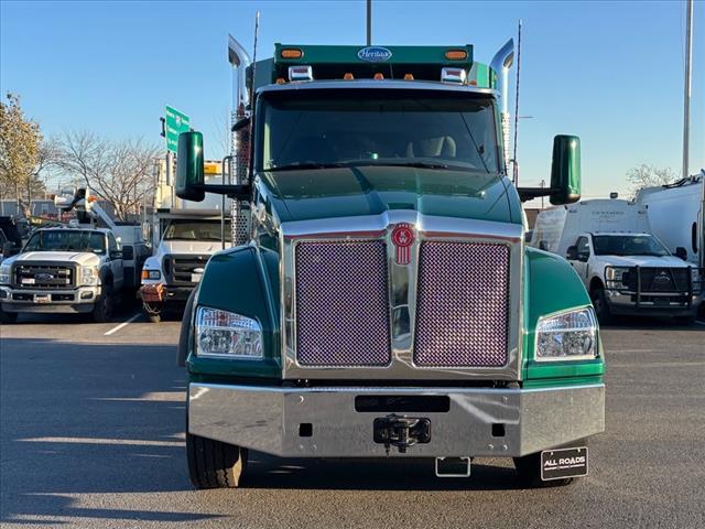 2025 Kenworth T-880 Dump