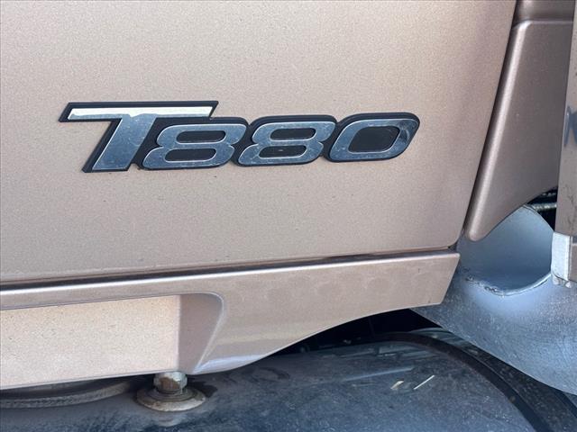 2025 Kenworth T880 Dump