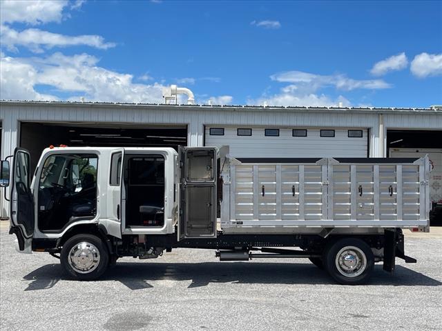 2024 Isuzu NRR Service Body