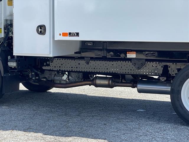 2024 Isuzu NRR 13' CHIP TRUCK