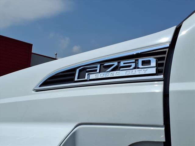 2025 Ford F750 SUPER DUTY