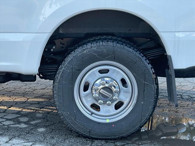 2025 Ford F-350 Super Duty XL