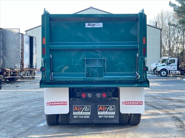 2025 Kenworth T880 Dump