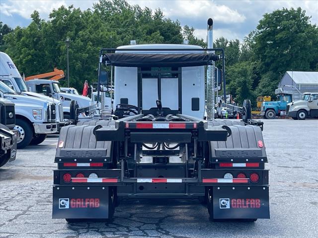 2025 Kenworth T880 Rolloff