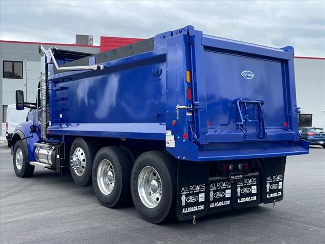 2025 Kenworth T880 Dump