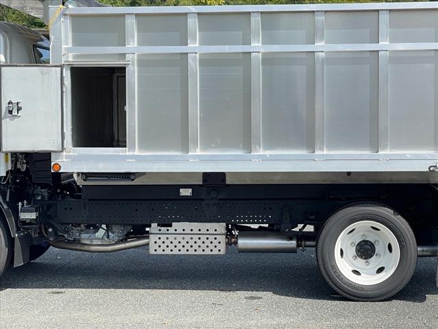 2024 Isuzu NRR Crew Gas LANDSCAPE DUMP