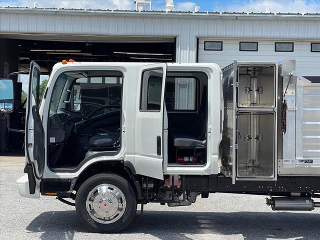 2024 Isuzu NRR Service Body