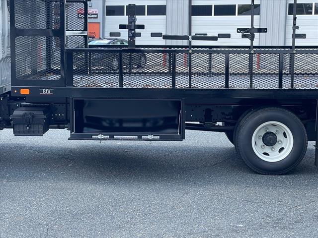 2025 Isuzu NPR HD GAS LANDSCAPE DOVETAIL