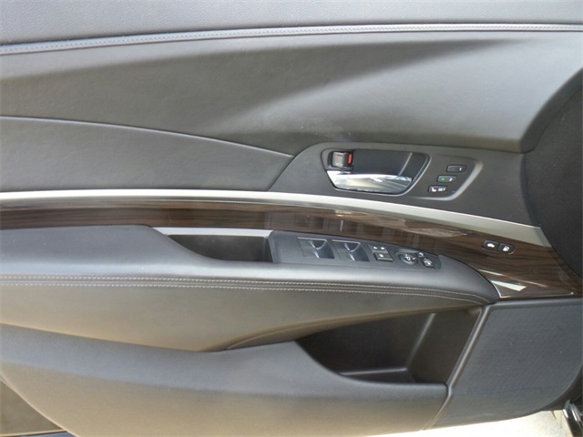 2014 Acura RLX Base w/Technology Package