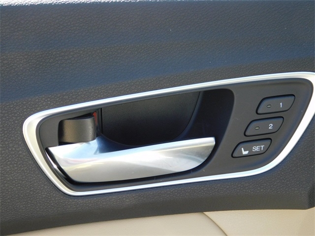 2018 Acura TLX Base