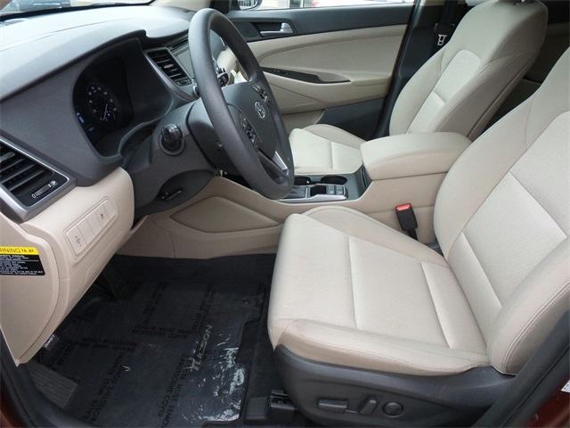 2016 Hyundai Tucson SE