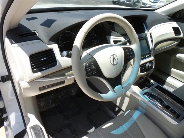 2018 Acura RLX w/Tech