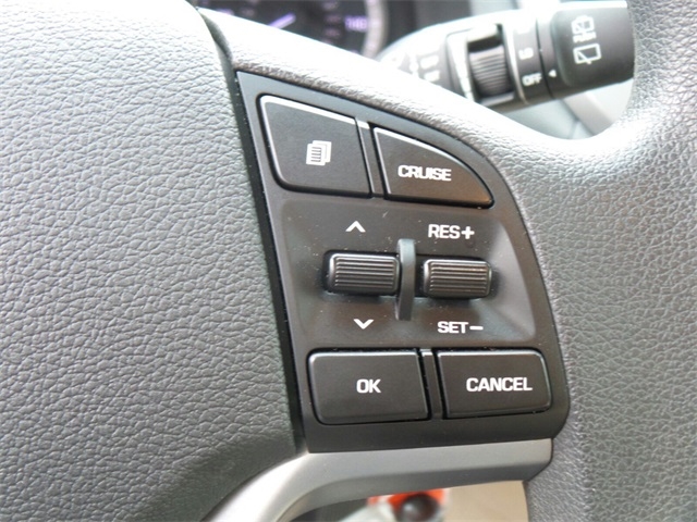 2016 Hyundai Tucson SE