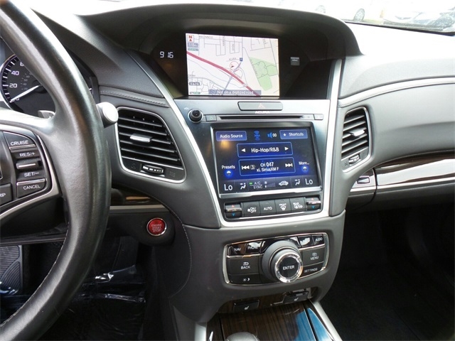 2014 Acura RLX Base w/Technology Package