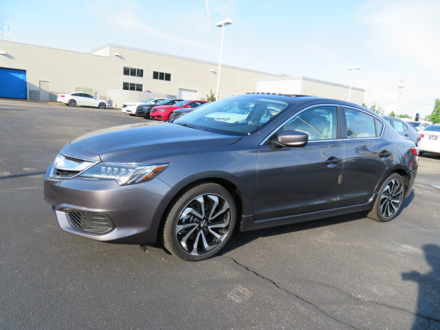 2018 Acura ILX w/Special Edition