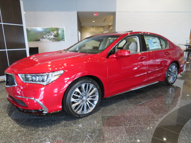 2018 Acura RLX w/Tech