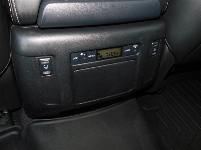 2015 INFINITI QX80 Base