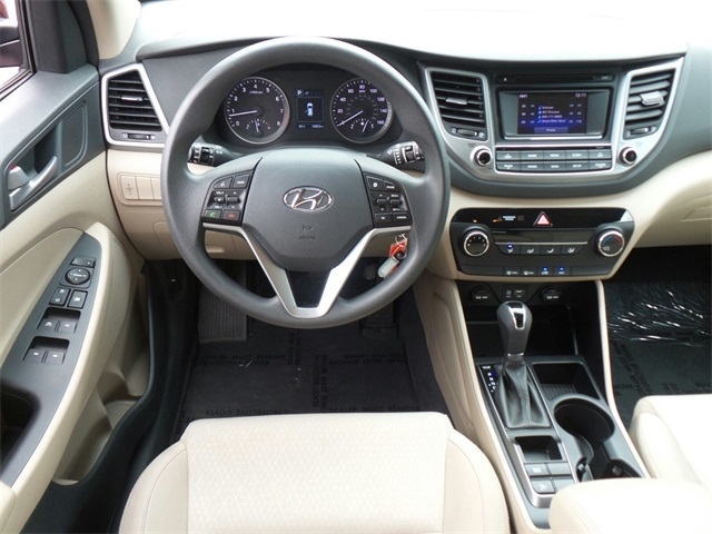 2016 Hyundai Tucson SE