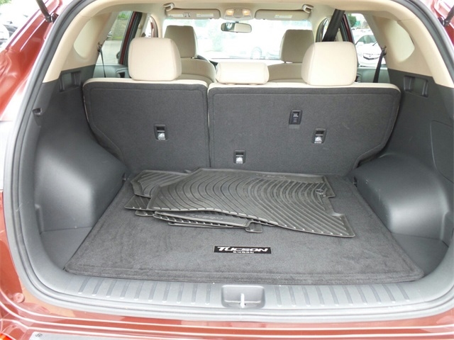 2016 Hyundai Tucson SE