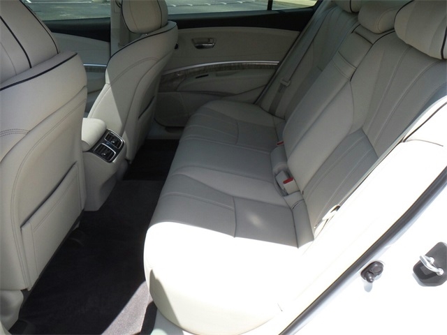 2018 Acura RLX w/Tech