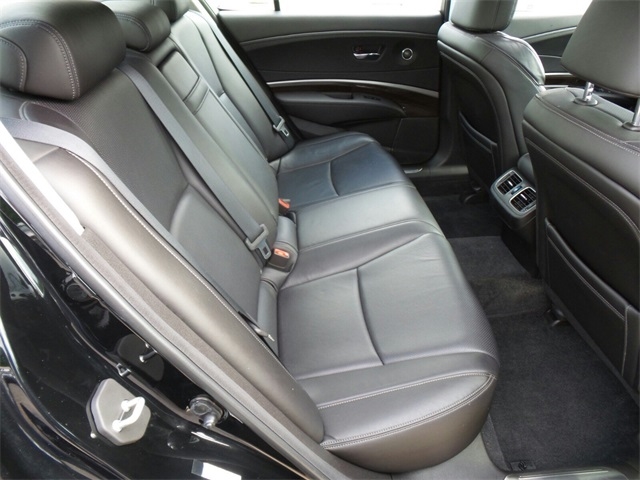 2014 Acura RLX Base w/Technology Package