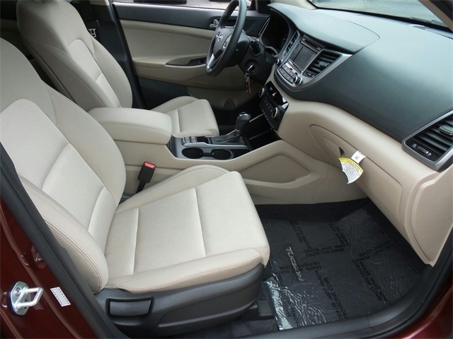 2016 Hyundai Tucson SE