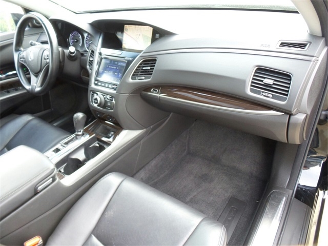 2014 Acura RLX Base w/Technology Package