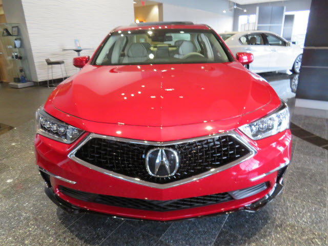 2018 Acura RLX w/Tech