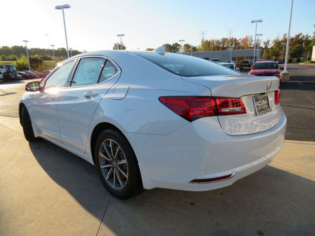 2018 Acura TLX Base